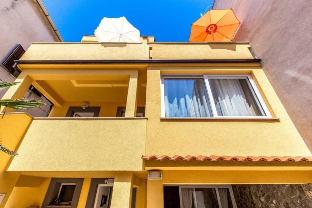 Tin 2 Apartment เวอร์บนิค ภายนอก รูปภาพ